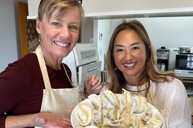 Kobe Home Cooking Ramen and Gyoza Cooking Class - Learning to Cook Ramen and Gyoza