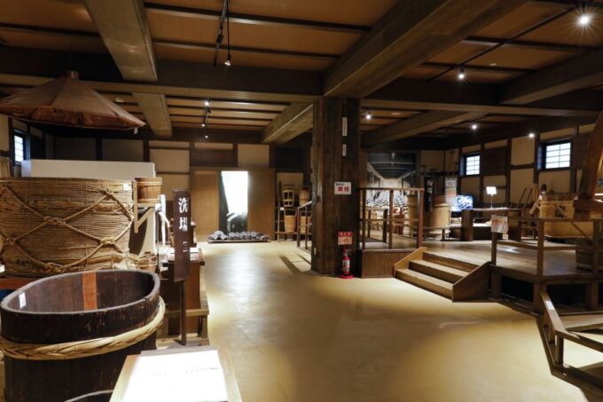 Kobe: Nada Sake Brewery District Private Walking Tour - Hakutaka Rokusuien