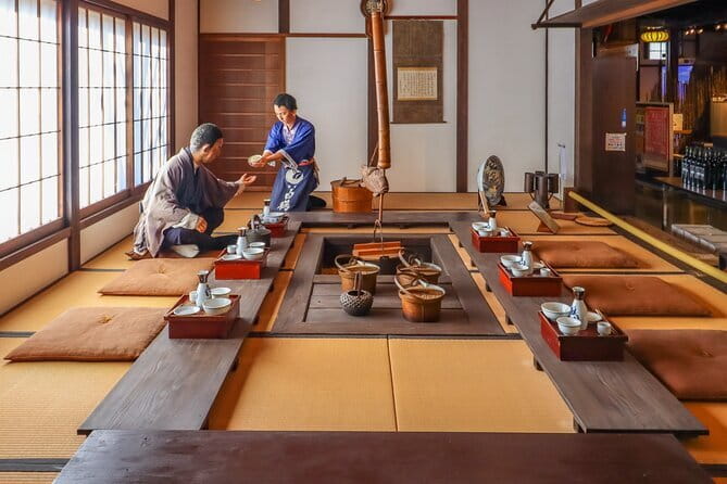 Kobe One-Day Private Walking Tour – 5.5 Hours - Exploring Ikuta Jinja