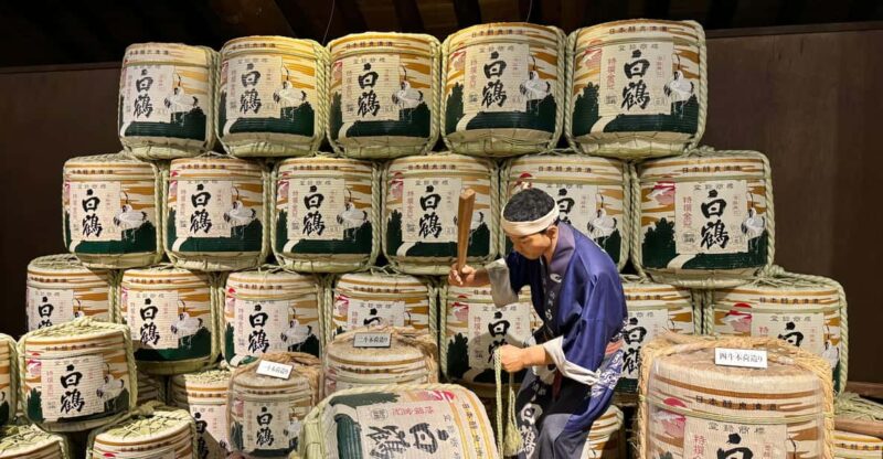 Kobe: Sake Brewery Tour With Tasting Sake - Itinerary and Breweries
