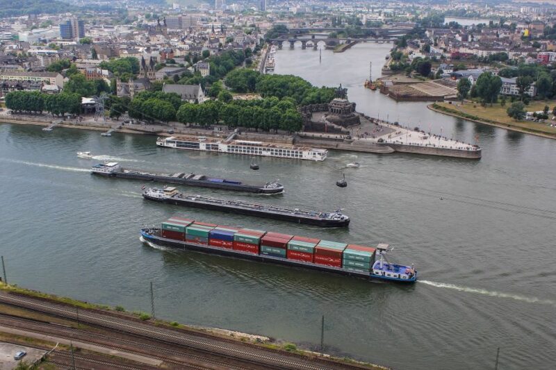 Koblenz: Old Town Tour With the Ehrenbreitstein Fortress - Tour Experience Highlights