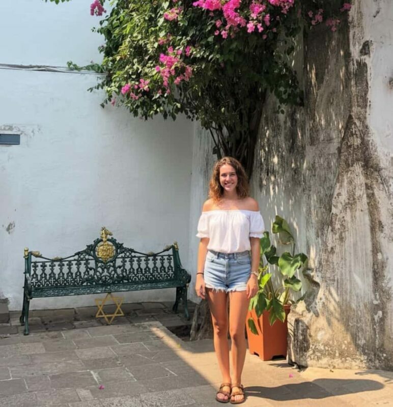 Kochi: Fort kochi Tuk Tuk Tour with Hotel Transfer - Food and Authentic Local Flavor