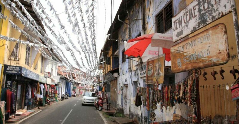 Kochi: Jewish Town Guided Walking Experience - Key Points
