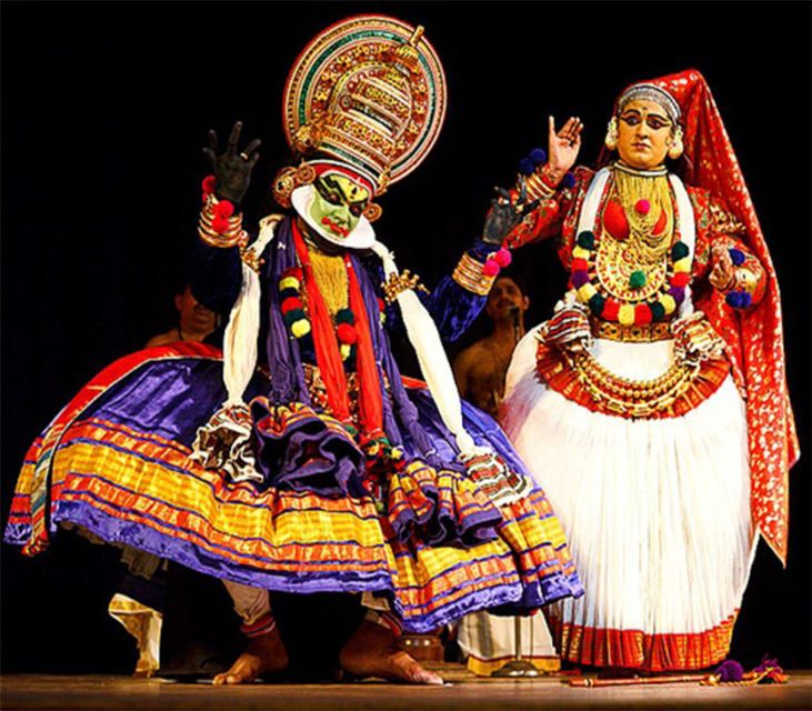 Kochi: Kathalki Theatre and Dinner Experience - Activity Overview