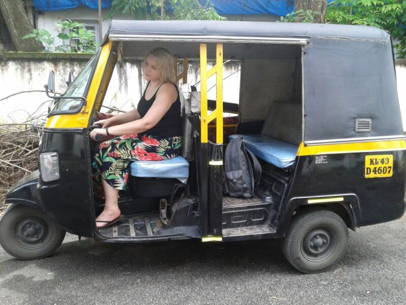 Kochi: Private Tuk-Tuk City Tour With Hotel Pickup - Included Services