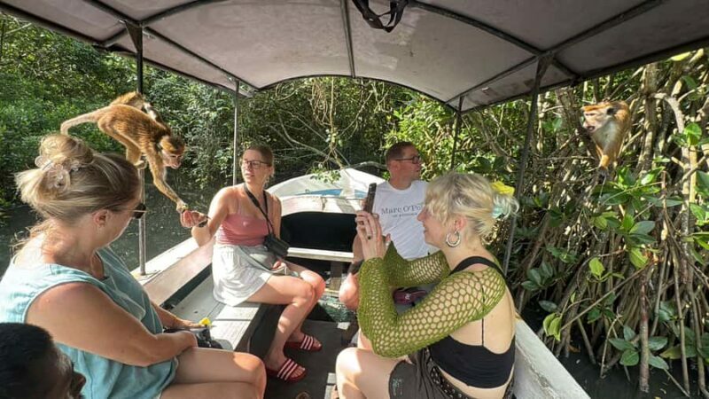 Koggala Lake Private Boat Tour with Dinesh - FAQ