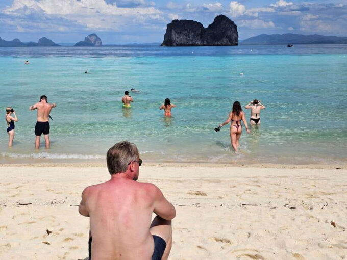 Koh Lanta: 4 Islands Tour by Speedboat With Snorkeling - Inclusions and Exclusions