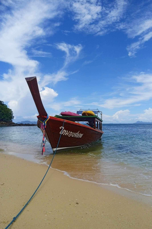 Koh Lanta: Koh Aung & Koh Kam & Talabeng Kayaking & Mangrove - Swimming and Sunbathing