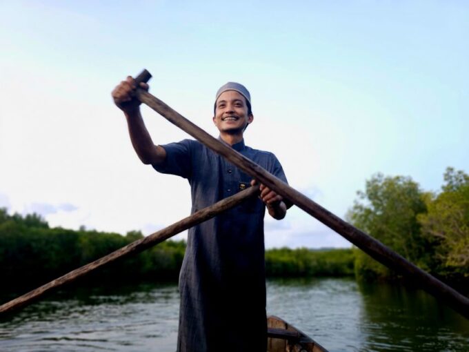 Koh Lanta: Magical Mangroves Sunrise by Private Gondola Boat - Experience Koh Lantas Mangrove Forest