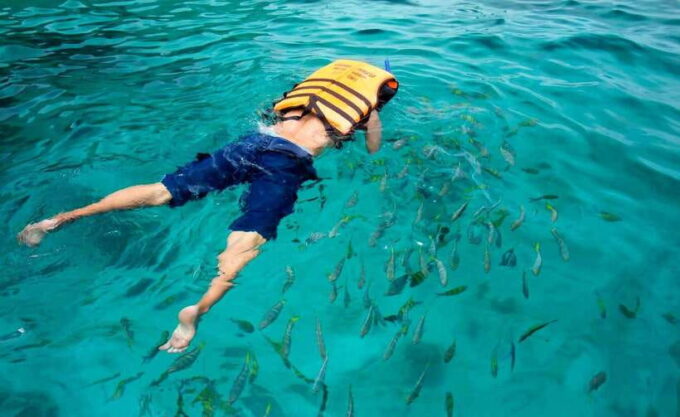 Koh Lipe: 5 Island Snorkeling Trip by Longtail Boat W/ Lunch - Booking and Reservations