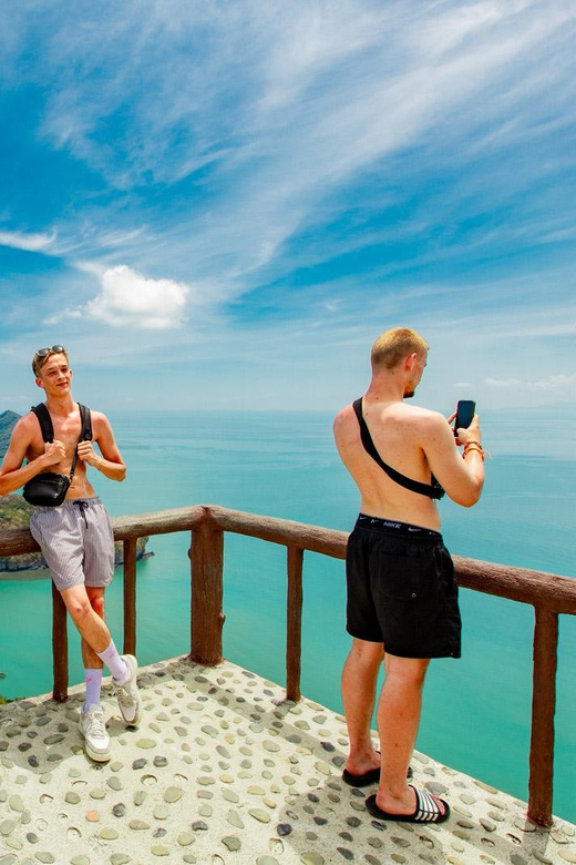 Koh Samui: Ang Thong Marine Park Kayaking & Snorkeling Tour - Speedboat Ride and Exploration