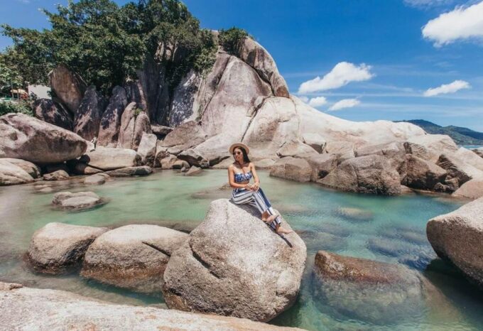 Koh Samui Instagram Tour: The Most Famous Spots - Wat Plai Laem Temple