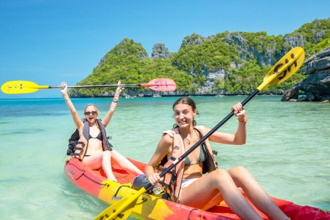 Koh Samui: Mu Ko Ang Thong Park Cruise With Kayaking Option - Accessibility Considerations