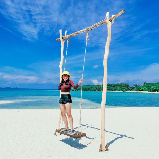 Koh Samui: Private Speedboat to Pig Island With Snorkeling - Pickup and Transfer