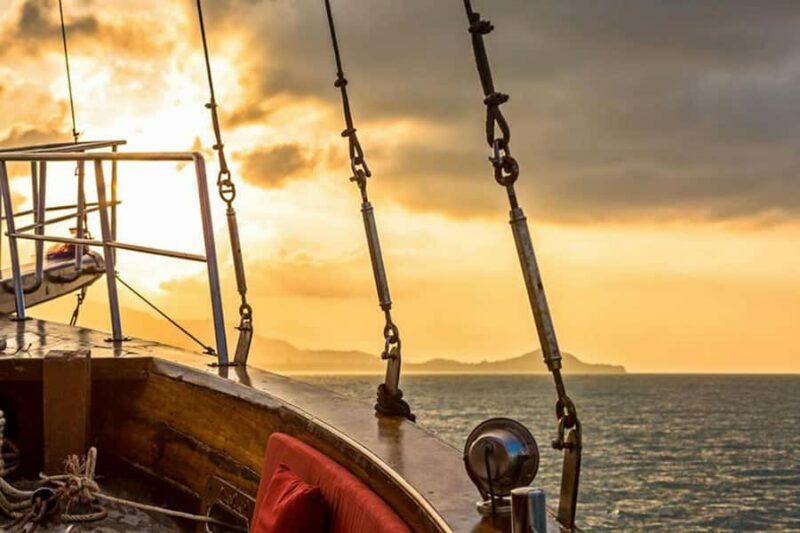 Koh Samui: Red Baron Romantic Sunset Dinner Cruise - The Sunset Spectacle