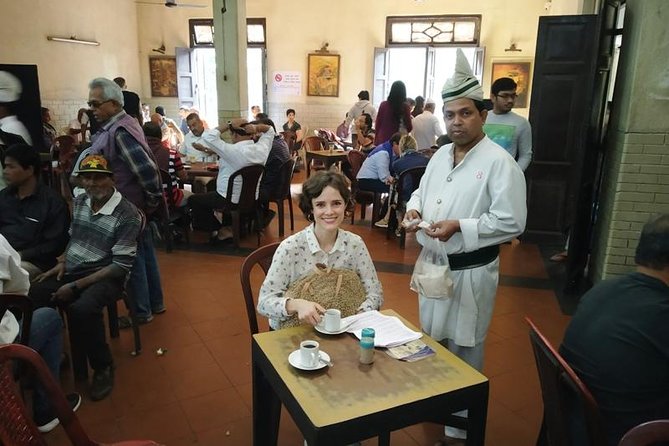 Kolkata Full Day Sightseeing Including Mother House, Kumortuli and Flower Market - Visiting Kumortuli