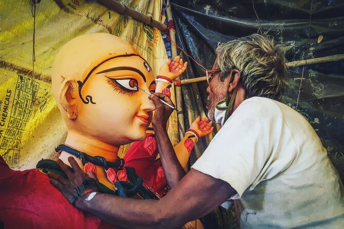Kolkata Private Monument & Religious Day Tour - Itinerary