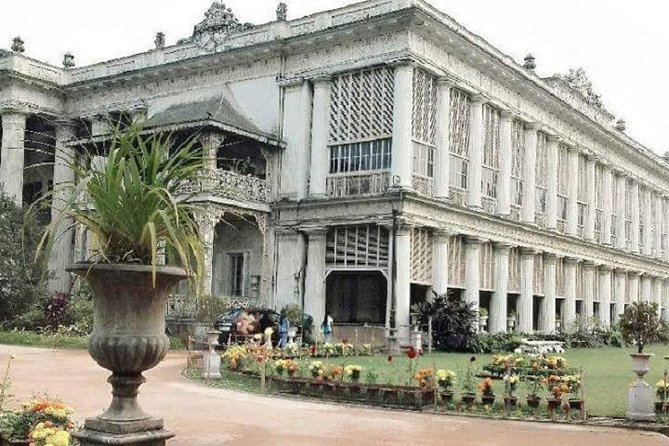 Kolkata Private Monument & Religious Day Tour - About the Tour Operator