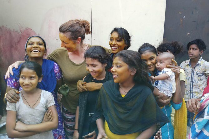 Kolkata Slum Walking Tour - An In-Depth Look at the Kolkata Slum Walking Tour