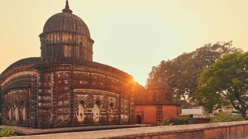 Kolkata: Terracotta Temples and Baluchuri Weavers Tour - Important Considerations
