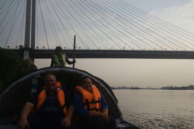 Kolkata Tour in Private Car With Guide & Lunch for Immersive Cultural Experience - Discover Artistic Quarters