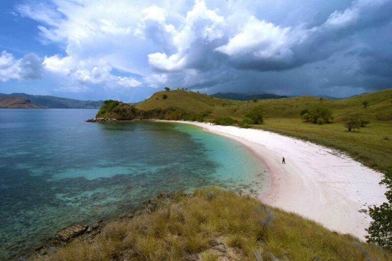 Komodo Islands: Private 2-Day Tour on a Wooden Boat - Inclusion Details