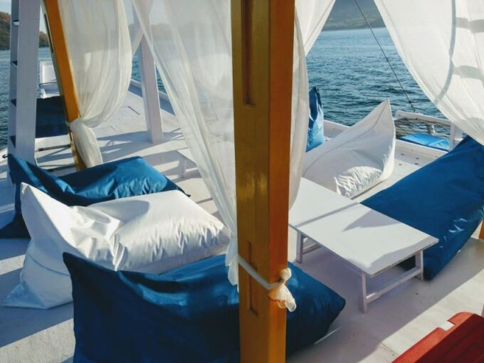 Komodo Tour : 2 Day 1 Night With Private Boat - Liveaboard - Important Notes
