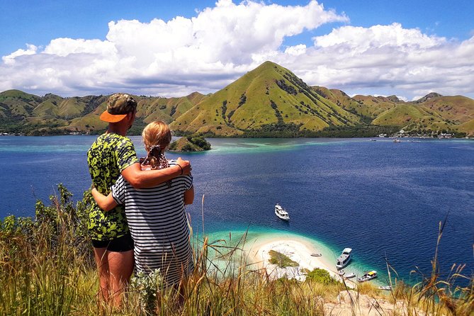 Komodo Tour 3D/2N Live on Board -Join Group Category-Share Cabin - Tour Overview and Highlights