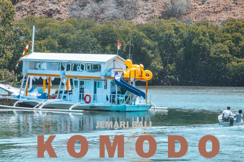 Komodo Tour: 4 Day Private Tour With Overnight Boat & Hotel - Accommodation & Amenities