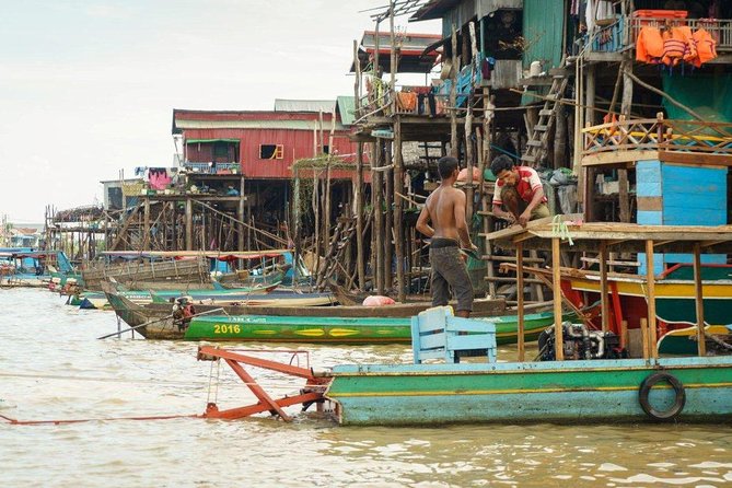 Kompong Khleang Floating Village Half-Day Private Tour - Meeting and Pickup
