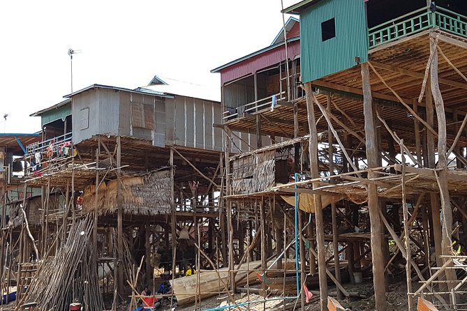 Kompong Phluk Village Boat Trip Half Day Private Tour in Siem Reap - Exploring the Floating Fishing Village