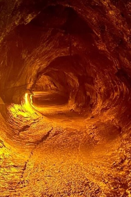 Kona: Big Island Big Volcano Adventure - Local Cuisine and Dining