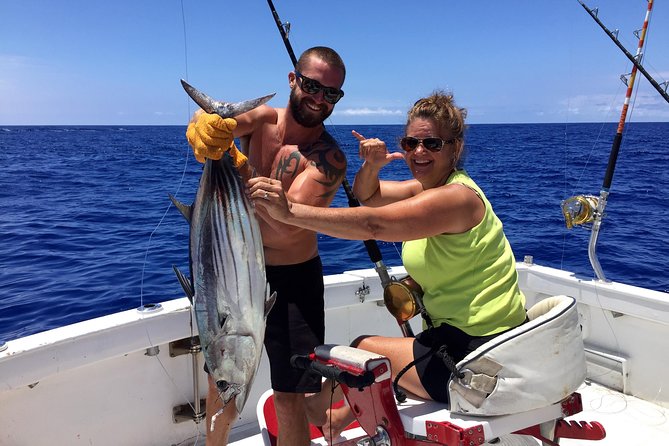 Kona Sport-Fishing Private Large Group Charter Half Day - Inclusions and Amenities