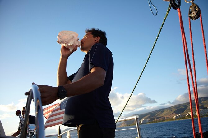 Kona Whale Watch From Honokohau on Sailing Boat - Schedule and Timing