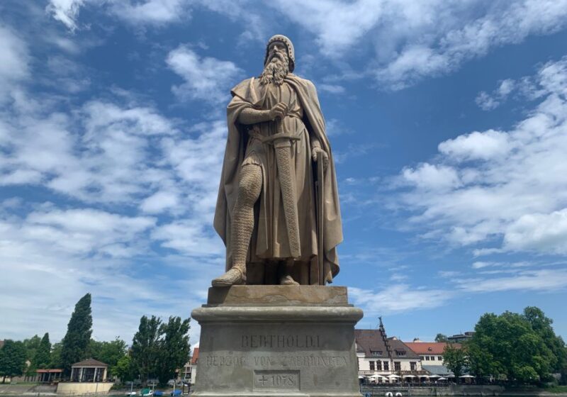 Konstanz: Scavenger Hunt Mobile App Self-Guided Tour - Kaiserbrunnen: Emperors Fountain Exploration