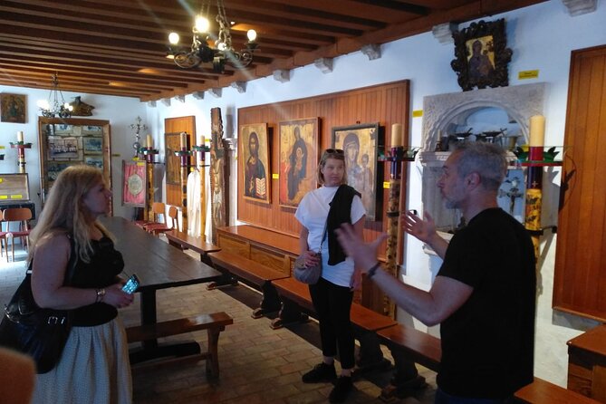 Korčula for Art and History Lovers Private Walking Tour - Meeting Point and Logistics