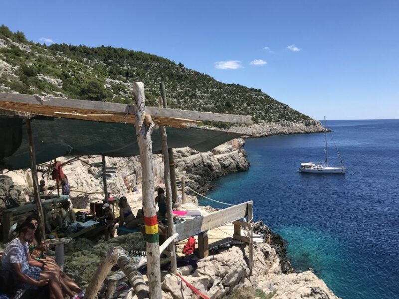 Korcula: Odysseus Cave Yacht Cruise With Lunch & Swim Stops - Good To Know