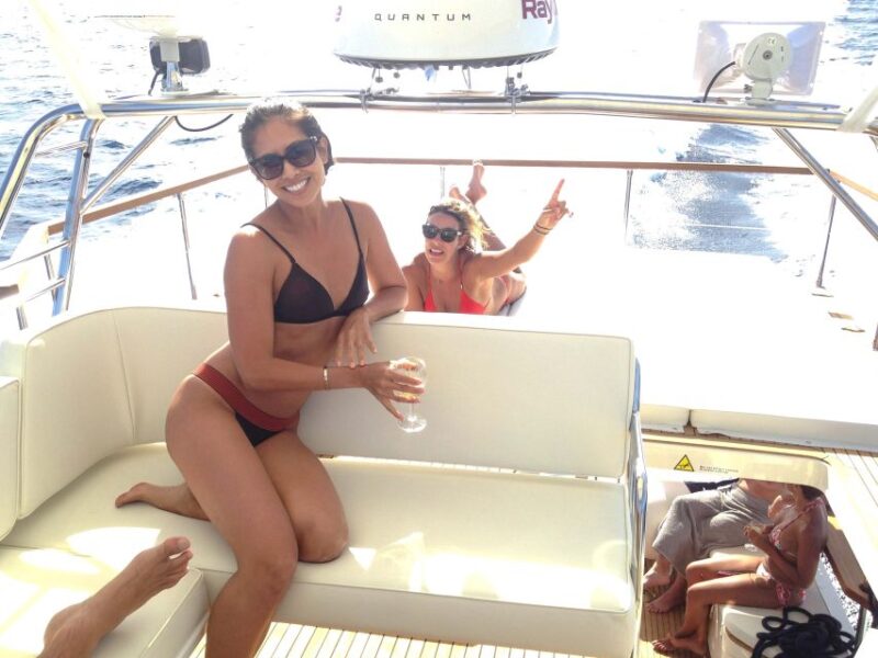 Korcula: Odysseus Cave Yacht Cruise With Lunch & Swim Stops - Customer Feedback