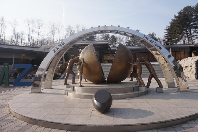 Korea DMZ Tour From Seoul-Hotel Pickup /Option: Suspension Bridge - Booking and Confirmation