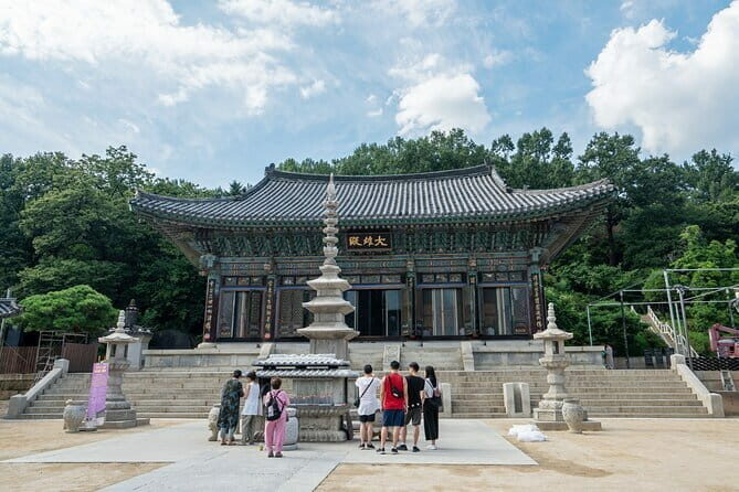 Korea Temple & Starfield Library Gangnam K-BBQ - Exploring the Heart of Gangnam