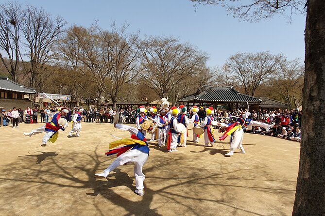 Korean Folk Village Half-Day Guided Tour From Seoul - Meeting and Pickup Information