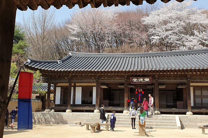 Korean Folk Village Half-Day Guided Tour From Seoul - Traveler Feedback