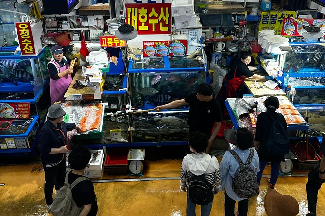 Korean Market Adventure With Chef Yie - Noryangjin Fish Market - Seasonal Seafood Selection