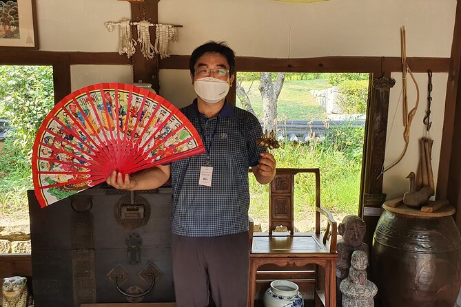 Korean Shamanism Walking Experience and Shopping in Seoul - Transportation and Shopping Opportunities