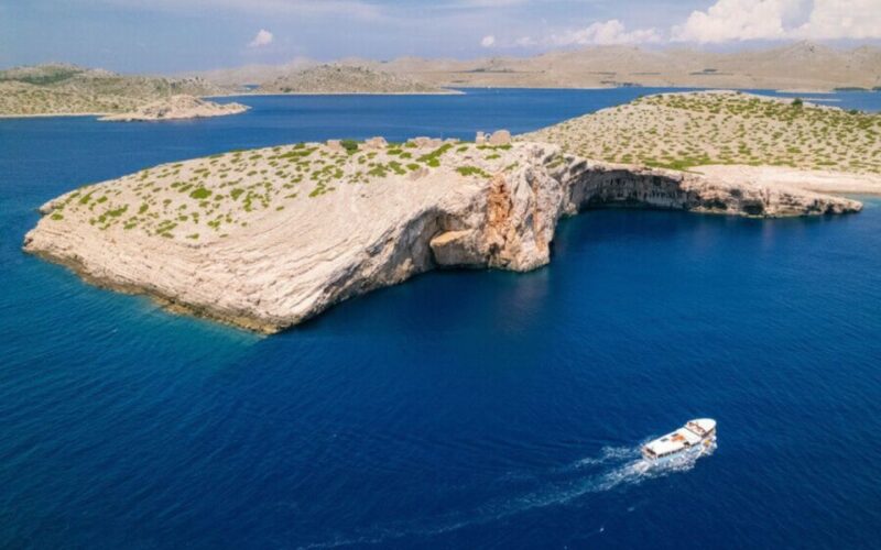 Kornati National Park Islands Mana & Kornat Tour by Boat Fro - Included Amenities