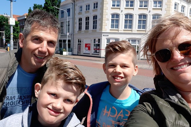 Kortrijk Self-Guided Tour With Interactive City Game  - Ghent - Meeting Point and Pickup Details