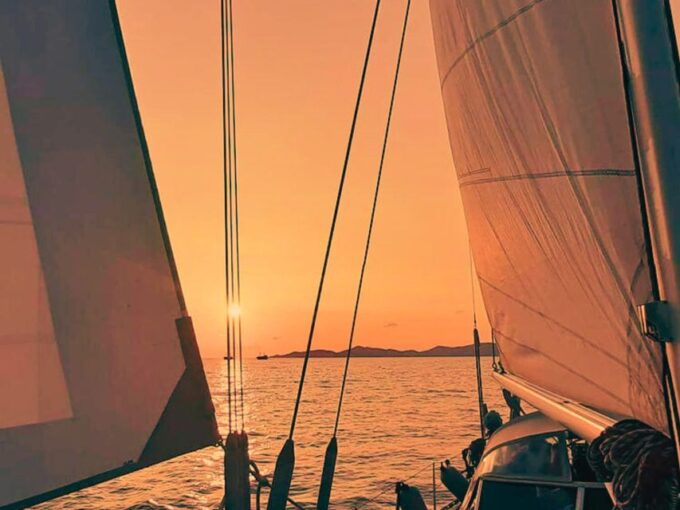 Kos: Sunset Sailing Cruise With Snacks and Drinks - Stunning Sea Views and Sunset
