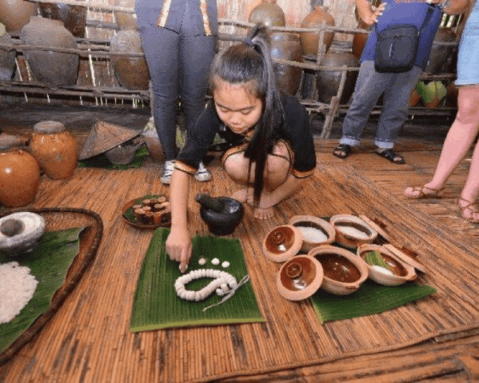 Kota Kinabalu : Mari-Mari Cultural Village Day Tour - Getting to Mari-Mari