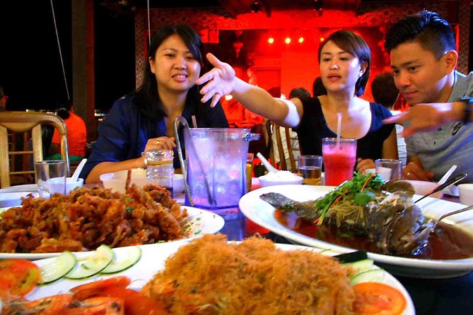 Kota Kinabalu Night Tour With Dinner & Cultural Dance Show - Explore Kota Kinabalu at Night