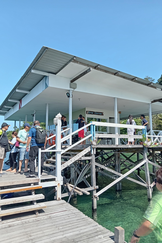 Kota Kinabalu: Rainbow Island Ferry Tickets With Lunch - Pricing and Duration